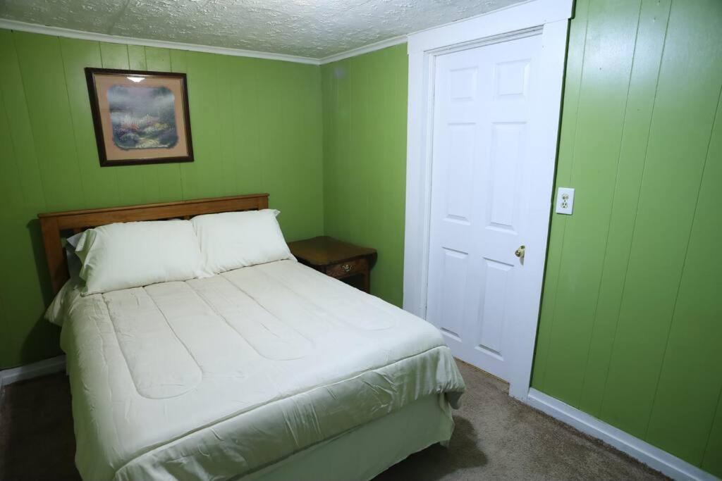 3-Bedroom Apt. Ideal Location Near New River Gorge Fayetteville Buitenkant foto